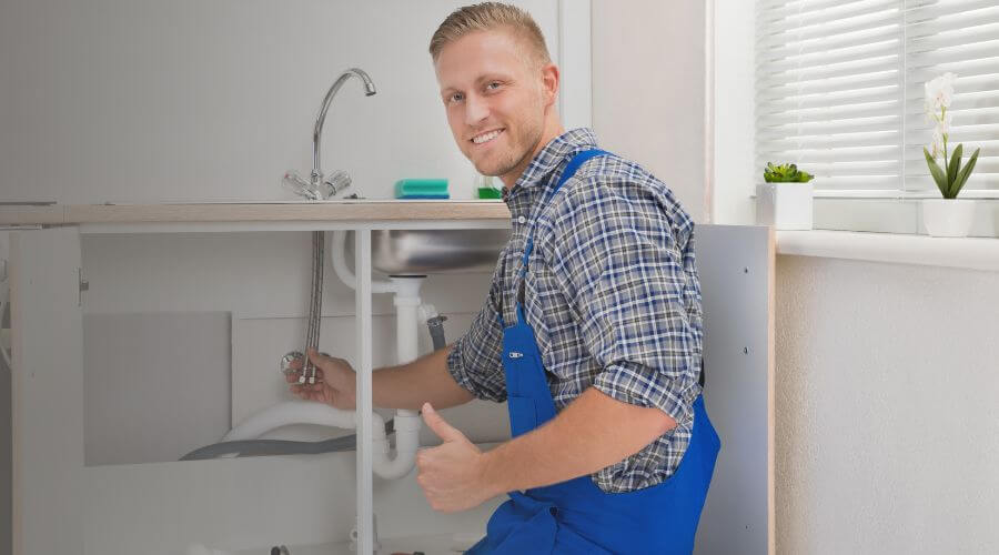 Weekend Plumber Service in Cohoctah, MI